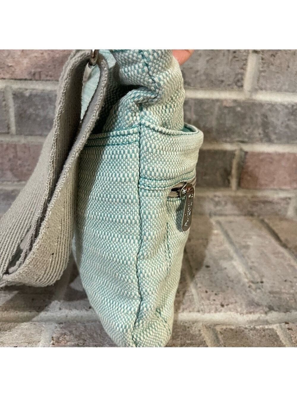 Chic Aqua Crossbody Bag with Initial B - Picture 6 of 8